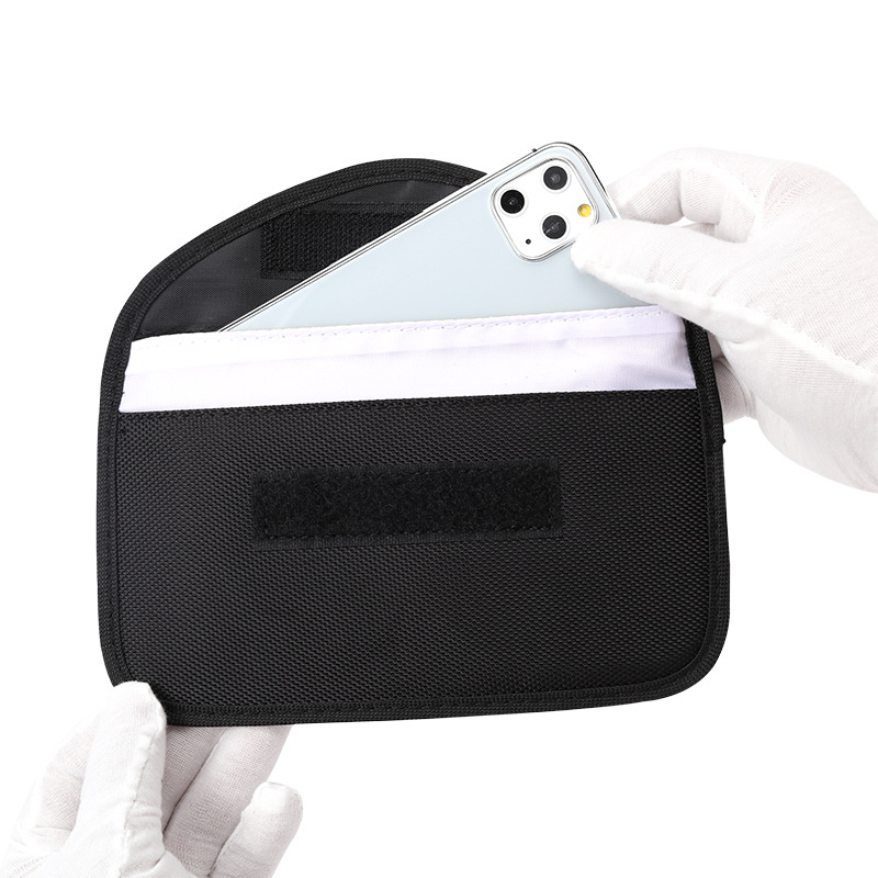 Car Key Signal Blocker - 携帯電話放射線防止収納袋 車のキー信号ブロッカーケース ユニバーサルファラデーケージキーホルダーポーチ キーレスRFIDブロッキングバッグ