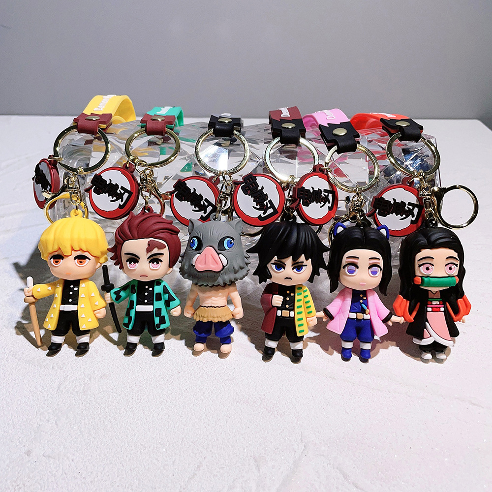 ハロウィンデーモンスレイヤーアニメキャラクターキーホルダーク - Car Accessories Xmas のレビューと価格