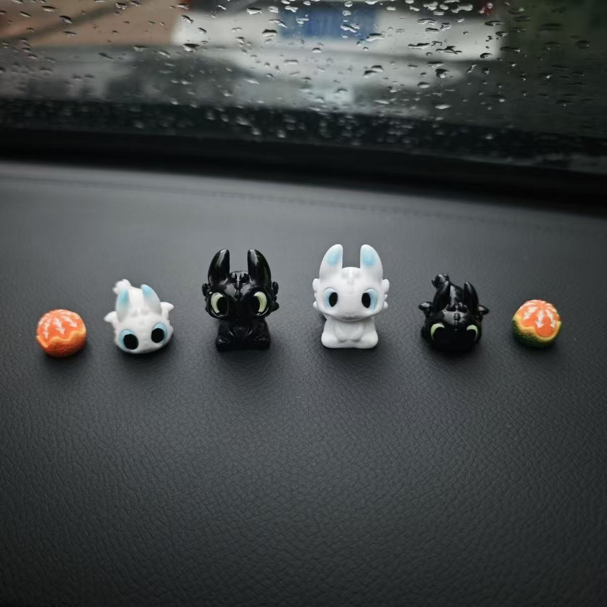 かわいい歯のない赤ちゃん人形フィギュア、車のダッシュボード装 - Car Accessories Cute のレビューと価格